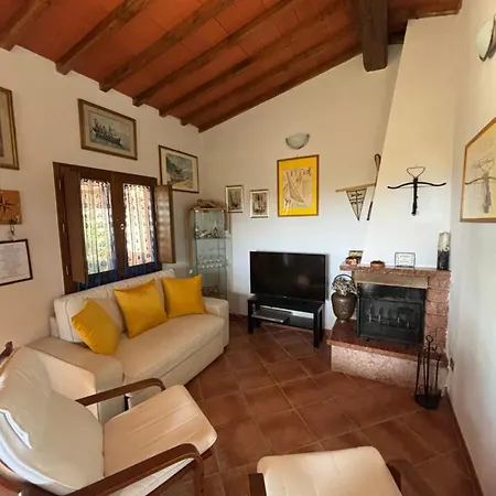 Holiday home Villetta Nel Verde Vicino