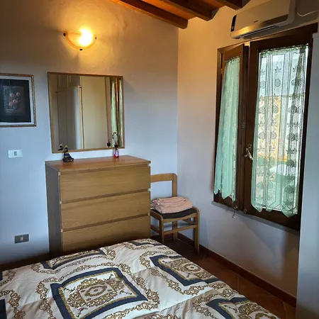 Holiday home Villetta Nel Verde Vicino